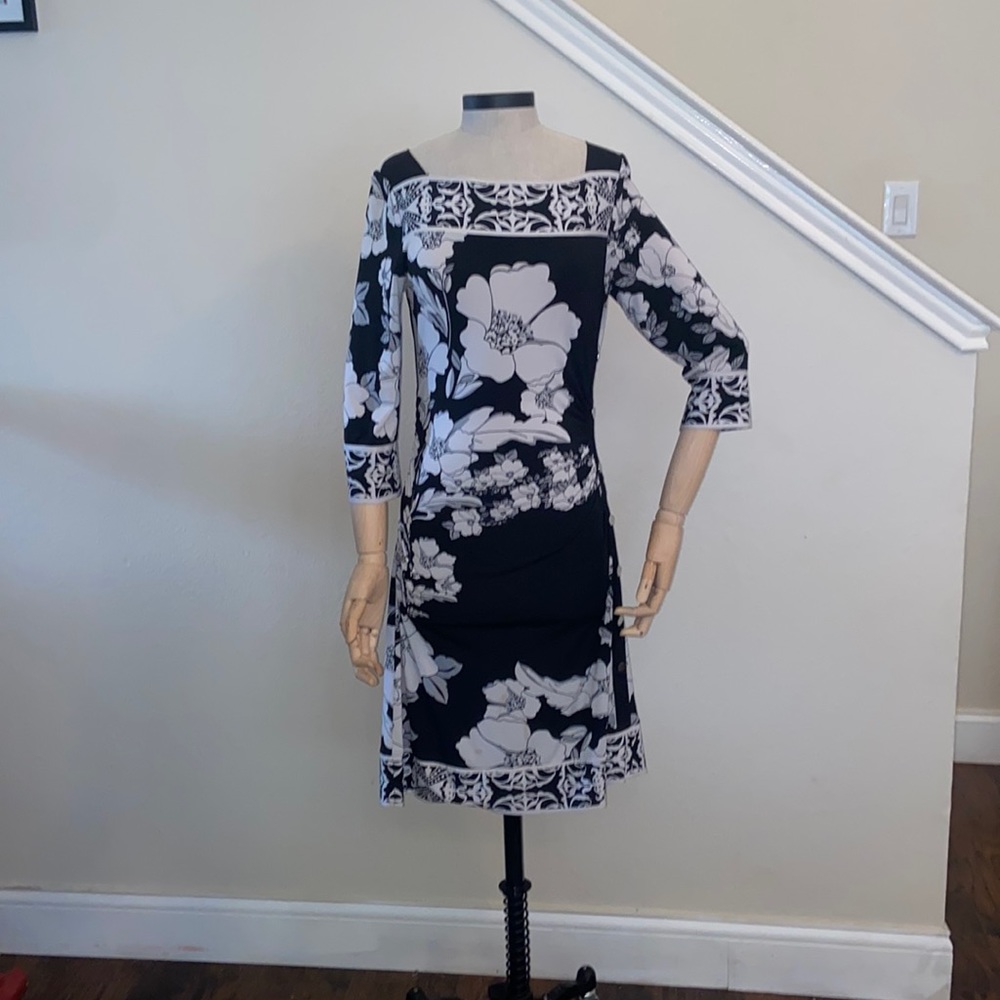 White House Black Market floral dress